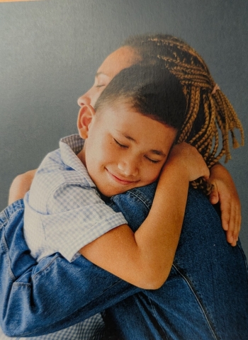 hug